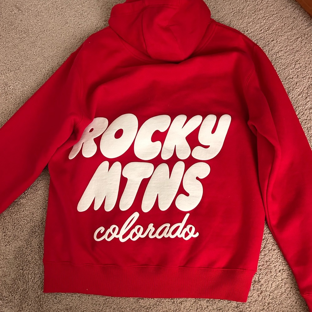 Rocky MTNS sweatshirt